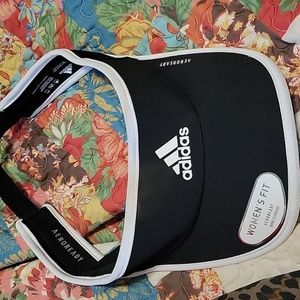 Adidas  sunvisor for women  new with tags never been worn